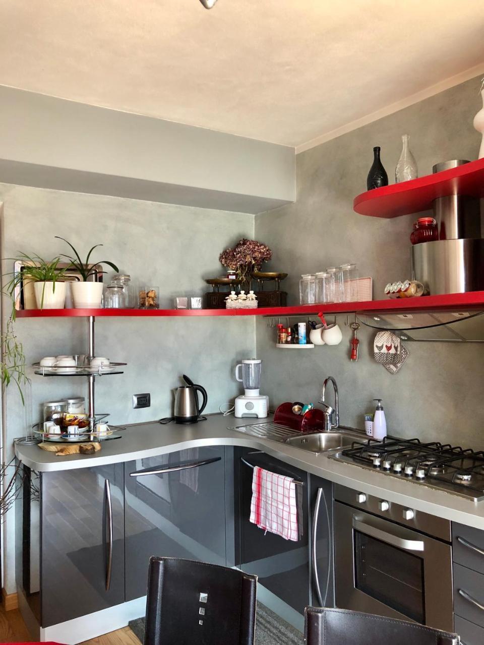 Tremezzina Appartamento Red & Grey Mezzegra Exterior foto